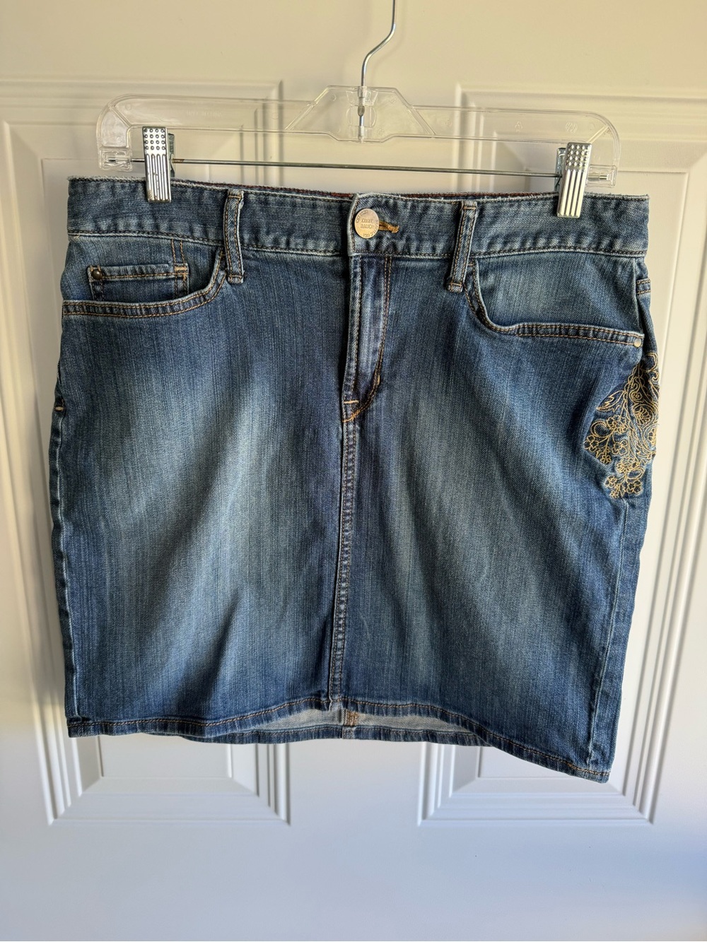 Eddie Bauer Blue Denim Mini Skirt with Embroidered Detail